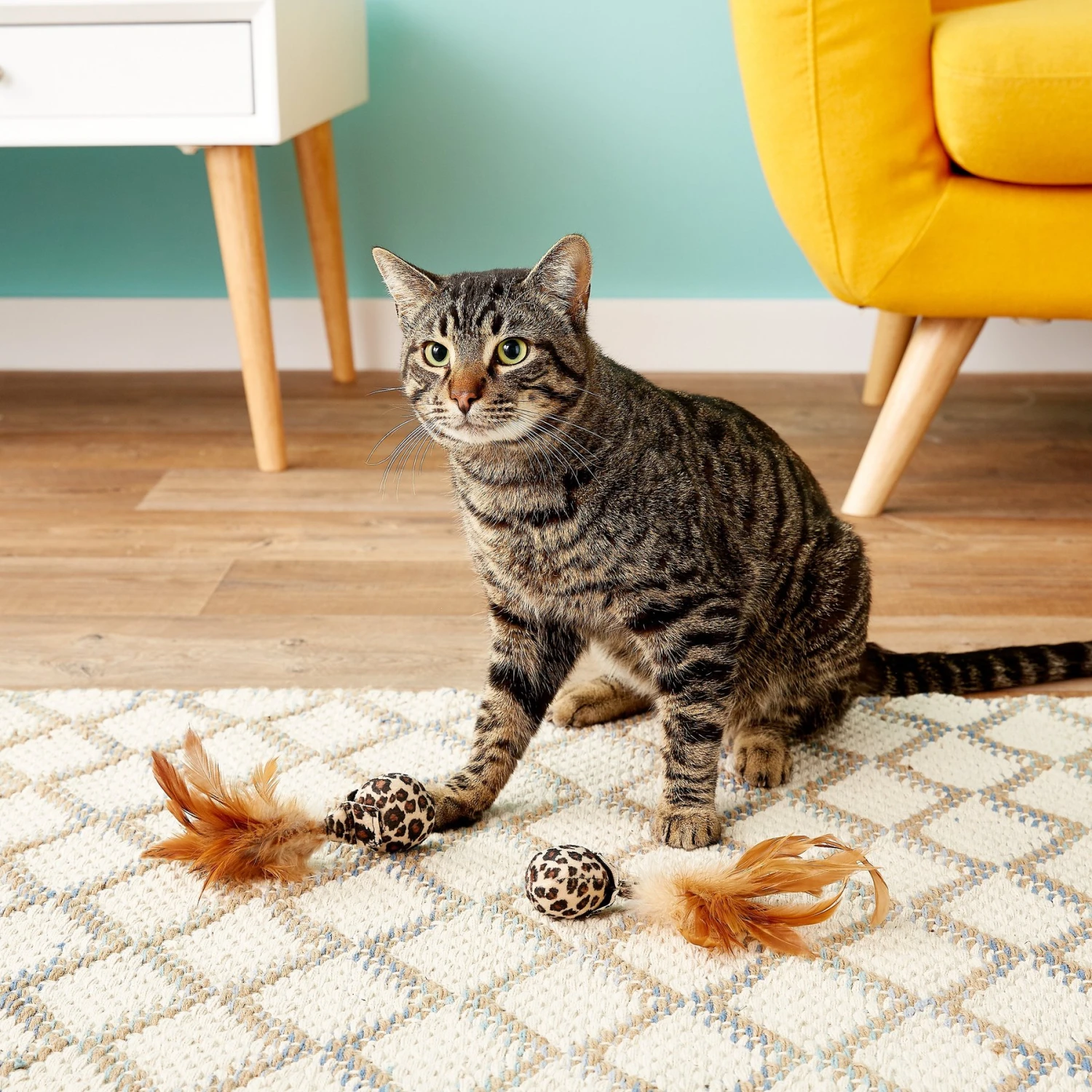 Petlinks Feather Flips Feathered Ball Cat Toy 5 Petlinks Feather Flips Feathered Ball Cat Toy - Image 3