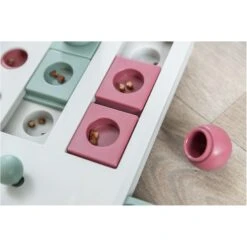 TRIXIE Brain Mover Activity Strategy Game Cat Toy -Furry Friends 118929 PT5. AC SS1800 V1582138722