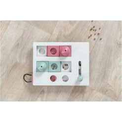 TRIXIE Brain Mover Activity Strategy Game Cat Toy -Furry Friends 118929 PT6. AC SS1800 V1582138743