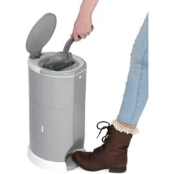 Litter Champ Premium Odor-Free Cat Litter Waste Disposal System, Grey 15 Litter Champ Premium Odor-Free Cat Litter Waste Disposal System, Grey -Furry Friends 127916 PT4. AC SS1800 V1522100026