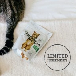 Meat Mates Chicken Dinner Grain-Free Freeze-Dried Cat Food -Furry Friends 159691 PT5. AC SS1800 V1595003769