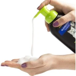 FURminator FUR DeShedding Rinse Free Foaming Cat Shampoo -Furry Friends 164725 PT2. AC SS1800 V1591903004