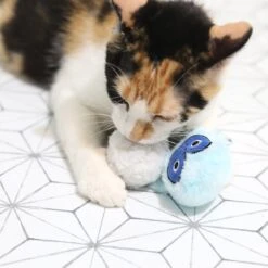 Mad Cat Yowlin' Yetti Catnip & Silvervine Cat Toy -Furry Friends 181824 PT4. AC SS1800 V1637364421