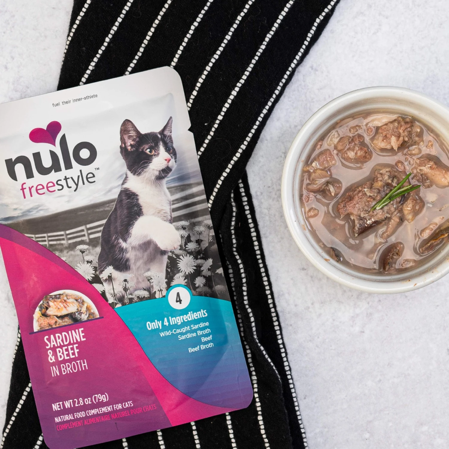 Nulo FreeStyle Sardine & Beef In Broth Cat Food Topper 10 Nulo FreeStyle Sardine & Beef In Broth Cat Food Topper - Image 8