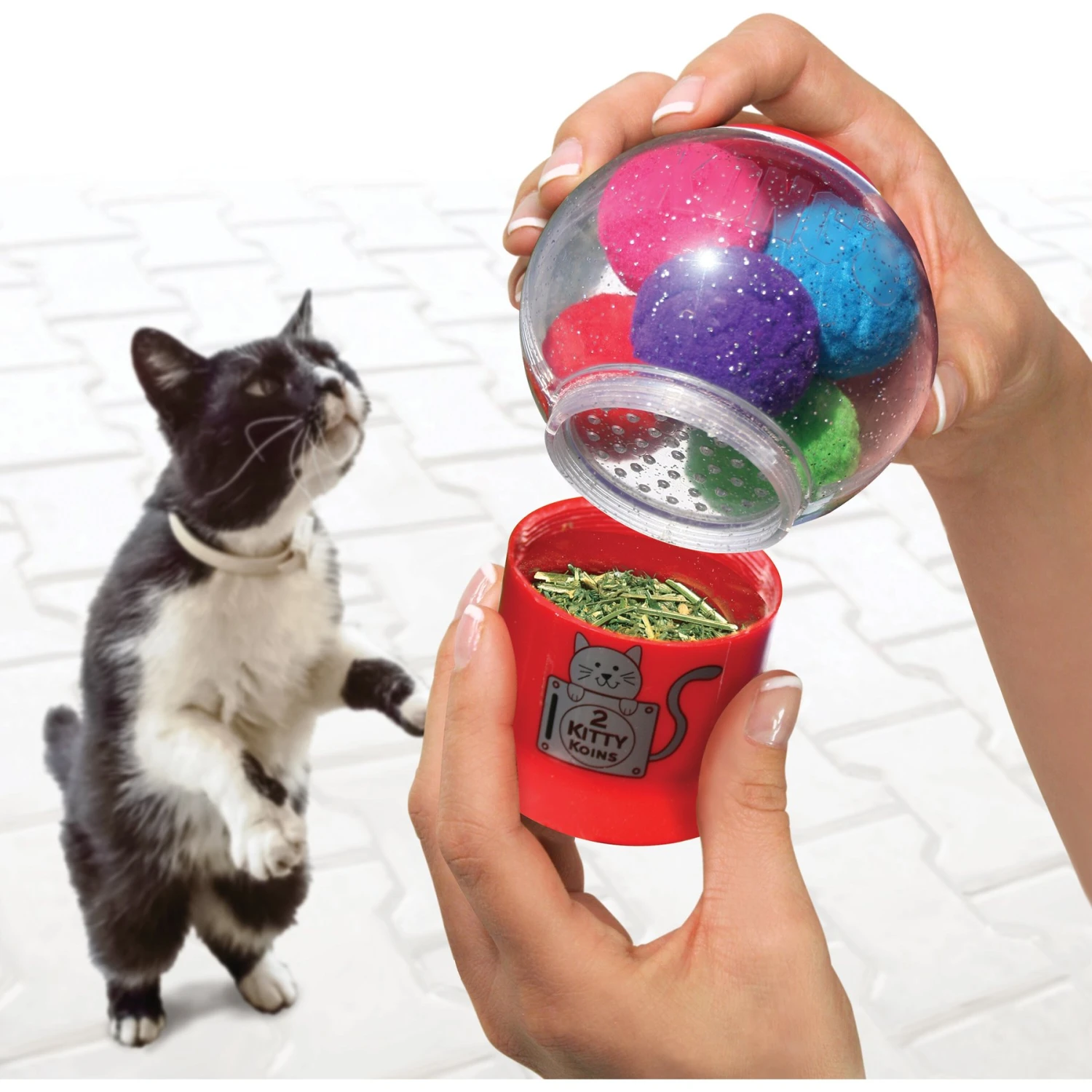 KONG Catnip Infuser Plush Cat Toy With Catnip 5 KONG Catnip Infuser Plush Cat Toy With Catnip - Image 3