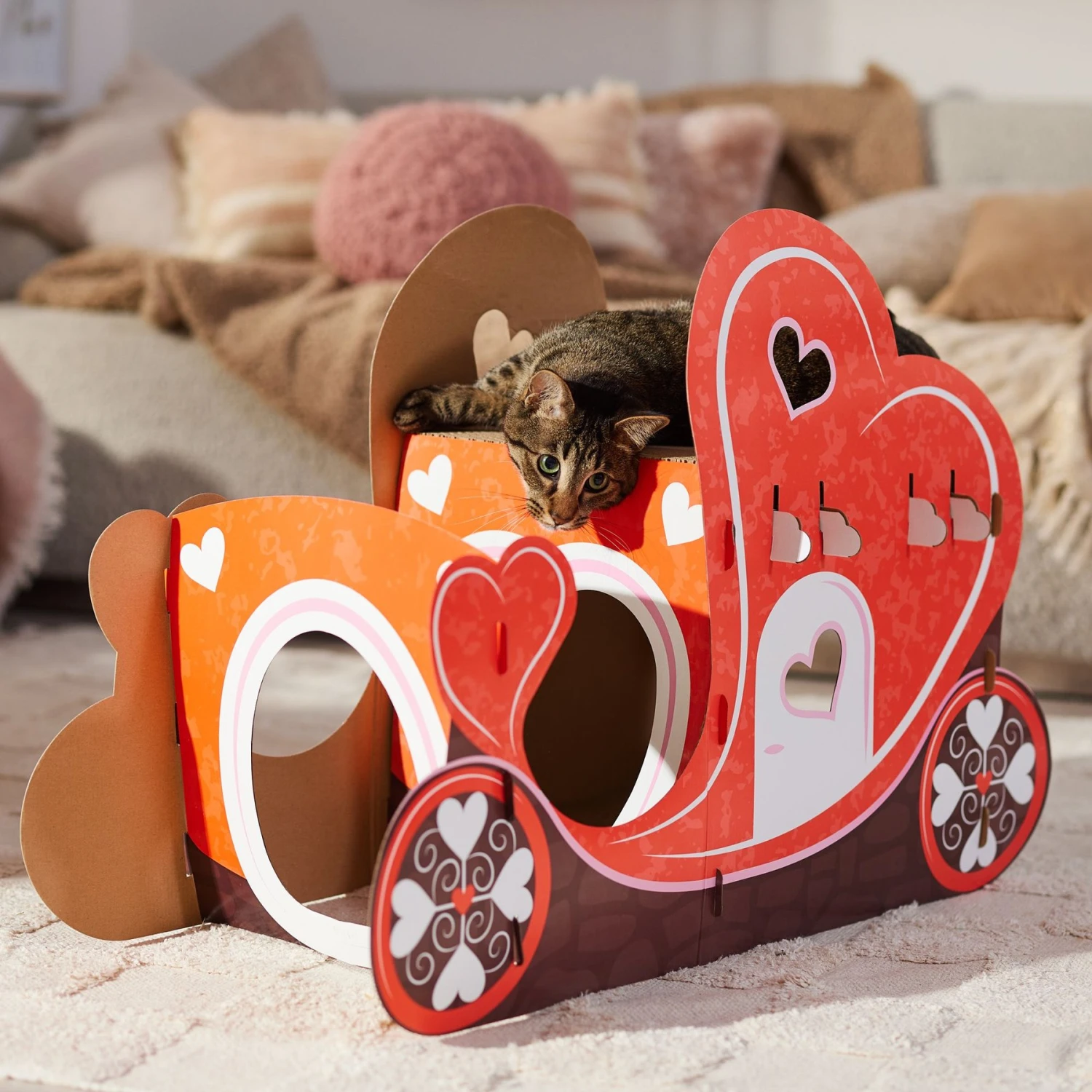 Frisco Valentine Love Carriage Cardboard Cat House, 2-Story 7 Frisco Valentine Love Carriage Cardboard Cat House, 2-Story - Image 5