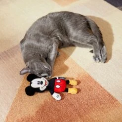 Disney Mickey Mouse Plush Kicker Cat Toy With Catnip & Disney Goofy Plush Kicker Cat Toy With Catnip -Furry Friends 318926 PT3. AC SS1800 V1630367469