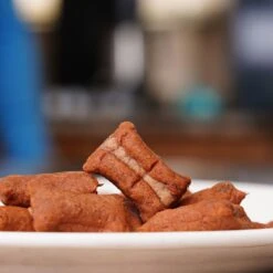 Vitakraft Meaty Morsels Chicken With Pumpkin Recipe Soft Cat Treats, 1.4-oz Pouch, Pack Of 4 -Furry Friends 347888 PT4. AC SS1800 V1666650772