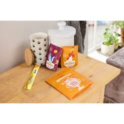 Goody Box Foodie Cat Toys & Treats 14 Goody Box Foodie Cat Toys & Treats -Furry Friends 370327 PT3. AC SS1800 V1693927467