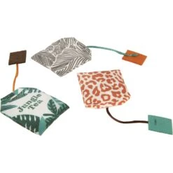 SmartyKat Instincts Tricky Tea HappyNip Silvervine & Catnip Filled Toss & Bat Cat Toys, 3-pack -Furry Friends 847094 PT5. AC SS1800 V1683730286