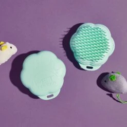 Pet Teezer Cat Grooming Brush, Green -Furry Friends 856558 PT4. AC SS1800 V1701186412
